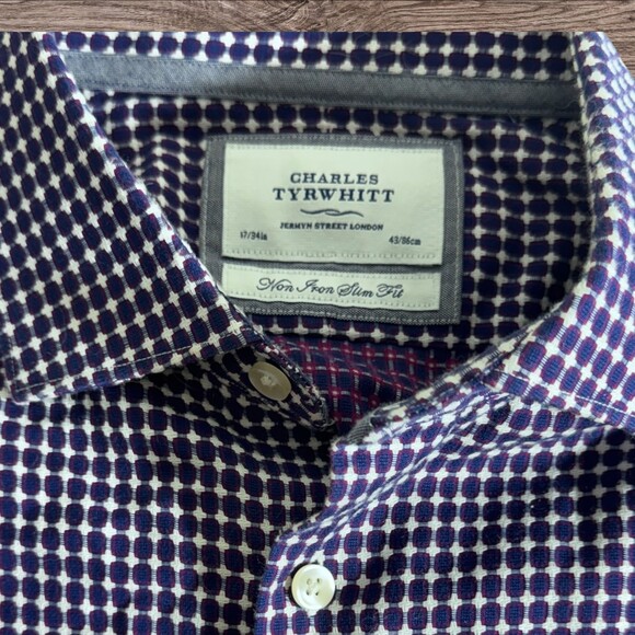 Charles Tyrwhitt Extra Fit Non Iron Dress Shirt Size 17/34 Blue Long Sleeve - Picture 2 of 8